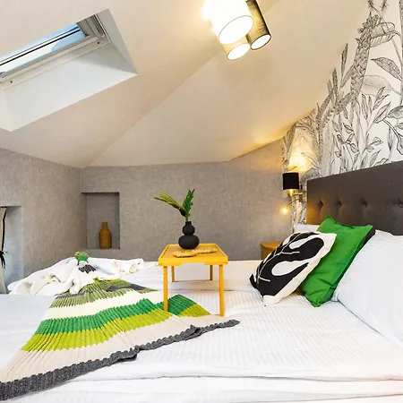 Kapana Art Sky Parking Included Пловдив