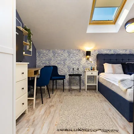 Kapana Art Sky Parking Included 3* Пловдив