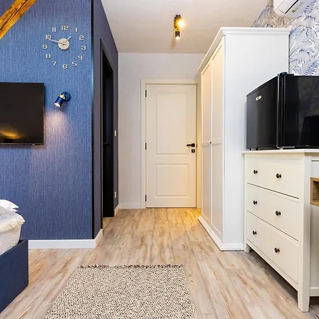 Kapana Art Sky Parking Included