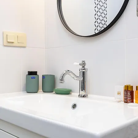 Гостевой дом Kapana Art Sky Parking Included