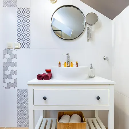 Kapana Art Sky Parking Included 3*