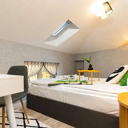 Kapana Art Sky Parking Included 3* Plovdiv