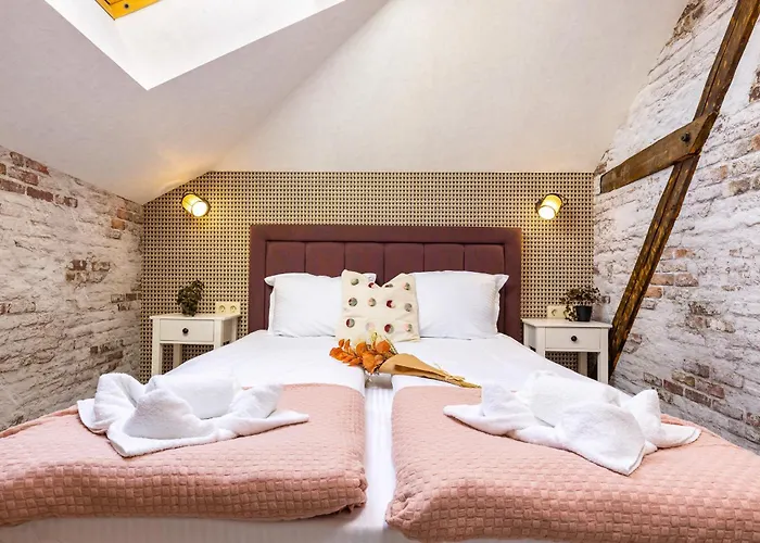 Kapana Art Sky Parking Included